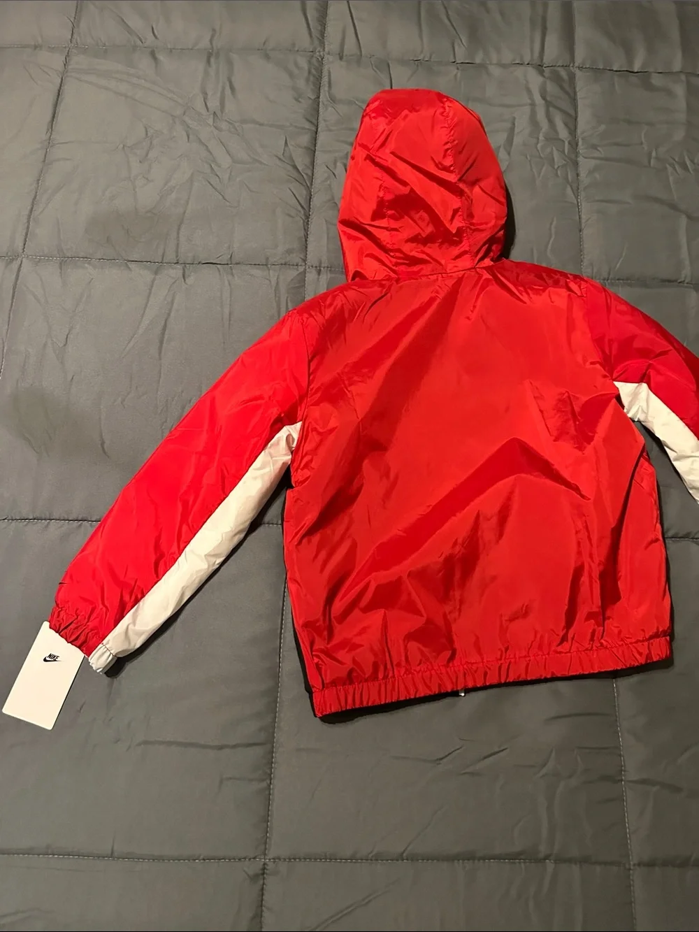Nike lightweight hooded